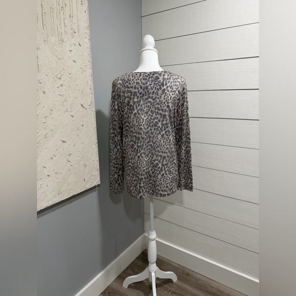 Chico's Animal Print Long Sleeve Top - Gray and Tan - Picture 4 of 6